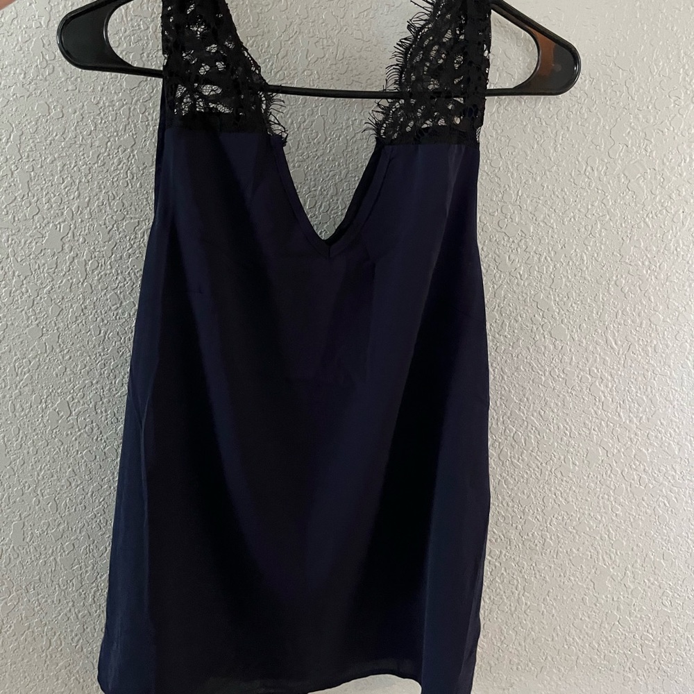 NWOT medium tank!